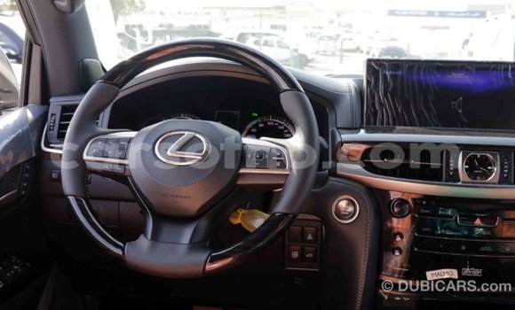 اشتري Imported Lexus LX White سيارة في Import - Dubai في Maseru اشتري Imported Lexus LX White سيارة في Import - Dubai في Maseru