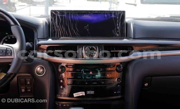 اشتري Imported Lexus LX White سيارة في Import - Dubai في Maseru اشتري Imported Lexus LX White سيارة في Import - Dubai في Maseru