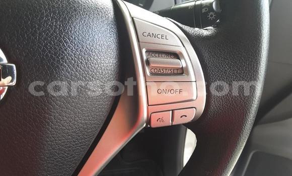 Acheter Occasion Voiture Nissan Navara Gris à Maseru, Maseru Acheter Occasion Voiture Nissan Navara Gris à Maseru, Maseru