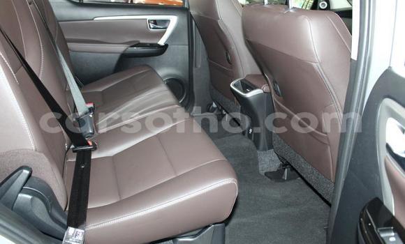 Buy Used Toyota Fortuner White Car in Mokhotlong in Berea Buy Used Toyota Fortuner White Car in Mokhotlong in Berea