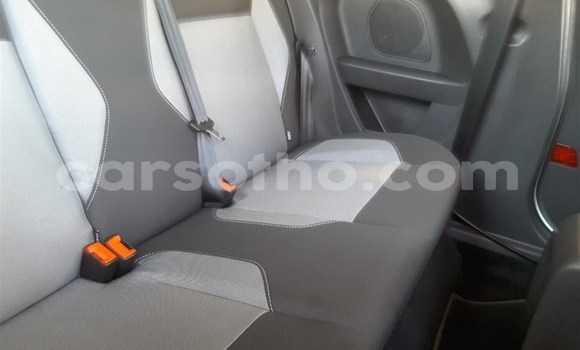 Acheter Occasion Voiture Ford Fiesta ST Blanc à Maputsoe, Leribe Acheter Occasion Voiture Ford Fiesta ST Blanc à Maputsoe, Leribe