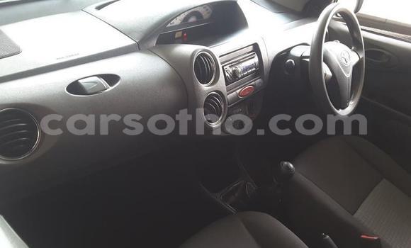 Sayi Na hannu Toyota Etios Silver Mota in Maseru a Maseru Sayi Na hannu Toyota Etios Silver Mota in Maseru a Maseru