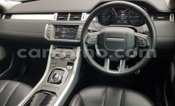 Sayi Na hannu Land Rover Range Rover Evoque Beige Mota in Maseru a Maseru Sayi Na hannu Land Rover Range Rover Evoque Beige Mota in Maseru a Maseru