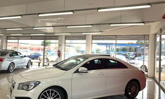 Sayi Na hannu Mercedes-Benz CLA-klasse AMG White Mota in Maseru a Maseru Sayi Na hannu Mercedes-Benz CLA-klasse AMG White Mota in Maseru a Maseru
