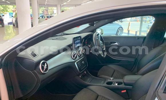 Sayi Na hannu Mercedes-Benz CLA-klasse AMG White Mota in Maseru a Maseru Sayi Na hannu Mercedes-Benz CLA-klasse AMG White Mota in Maseru a Maseru