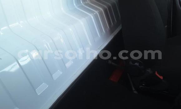 Sayi Na hannu Ford Pickup White Mota in Mohale's Hoek a Mohale's Hoek Sayi Na hannu Ford Pickup White Mota in Mohale's Hoek a Mohale's Hoek