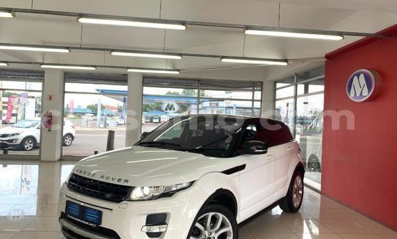 Sayi Na hannu Land Rover Range Rover Evoque White Mota in Maseru a Maseru Sayi Na hannu Land Rover Range Rover Evoque White Mota in Maseru a Maseru