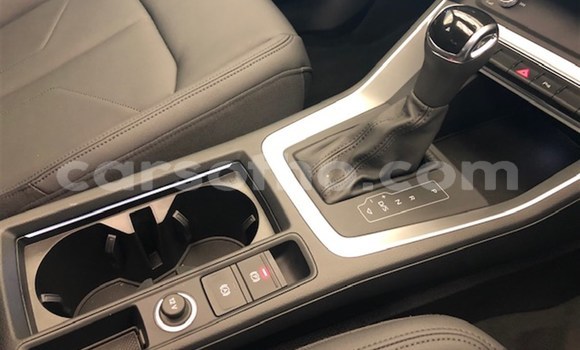 Acheter Occasion Voiture Audi RS Q3 Bleu à Mokhotlong, Berea Acheter Occasion Voiture Audi RS Q3 Bleu à Mokhotlong, Berea