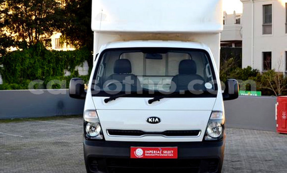 Acheter Occasion Voiture Kia K7 Blanc à Mohale's Hoek, Mohale's Hoek Acheter Occasion Voiture Kia K7 Blanc à Mohale's Hoek, Mohale's Hoek