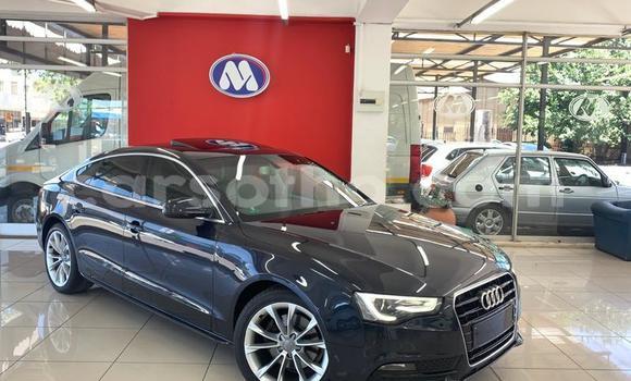 Sayi Na hannu Audi A5 Black Mota in Maseru a Maseru Sayi Na hannu Audi A5 Black Mota in Maseru a Maseru