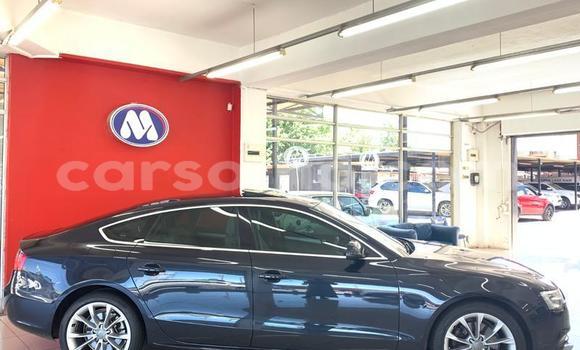 Sayi Na hannu Audi A5 Black Mota in Maseru a Maseru Sayi Na hannu Audi A5 Black Mota in Maseru a Maseru