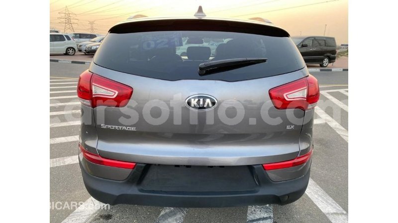 Big with watermark kia sportage maseru import dubai 16140