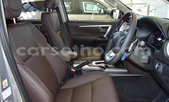 Buy Used Toyota Fortuner Silver Car in Peka in Leribe Buy Used Toyota Fortuner Silver Car in Peka in Leribe