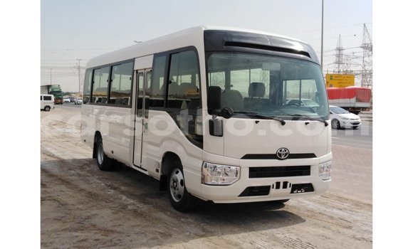 Sayi Imported Toyota Coaster White Mota in Import - Dubai a Maseru Sayi Imported Toyota Coaster White Mota in Import - Dubai a Maseru