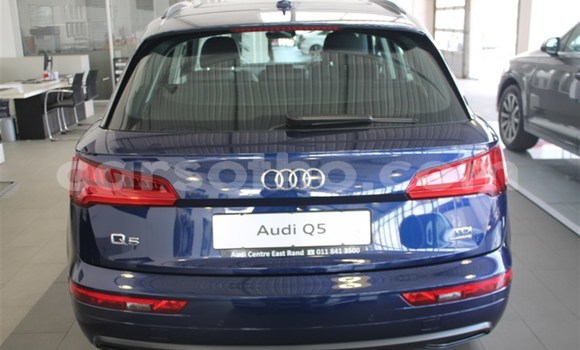 اشتري مستعمل Audi Q5 Blue سيارة في Roma في Maseru اشتري مستعمل Audi Q5 Blue سيارة في Roma في Maseru