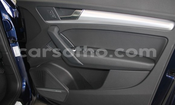 اشتري مستعمل Audi Q5 Blue سيارة في Roma في Maseru اشتري مستعمل Audi Q5 Blue سيارة في Roma في Maseru