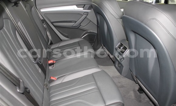 اشتري مستعمل Audi Q5 Blue سيارة في Roma في Maseru اشتري مستعمل Audi Q5 Blue سيارة في Roma في Maseru