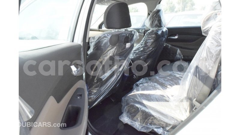 Big with watermark hyundai santa fe maseru import dubai 16172