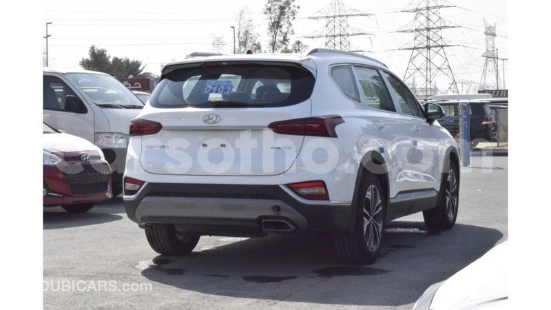 Big with watermark hyundai santa fe maseru import dubai 16172