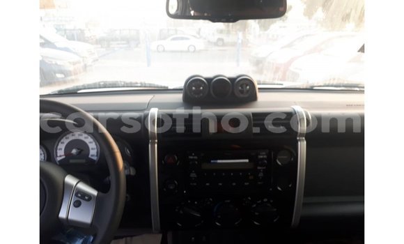 اشتري Imported Toyota FJ Cruiser Black سيارة في Import - Dubai في Maseru اشتري Imported Toyota FJ Cruiser Black سيارة في Import - Dubai في Maseru