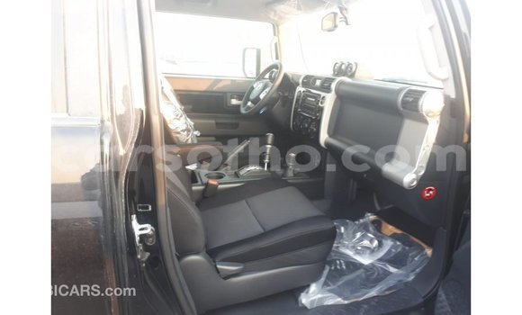 اشتري Imported Toyota FJ Cruiser Black سيارة في Import - Dubai في Maseru اشتري Imported Toyota FJ Cruiser Black سيارة في Import - Dubai في Maseru