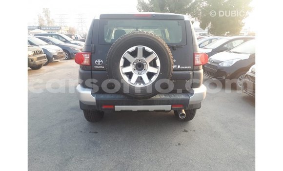 اشتري Imported Toyota FJ Cruiser Black سيارة في Import - Dubai في Maseru اشتري Imported Toyota FJ Cruiser Black سيارة في Import - Dubai في Maseru