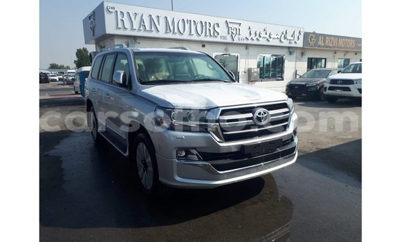 Sayi Imported Toyota Land Cruiser Other Mota in Import - Dubai a Maseru Sayi Imported Toyota Land Cruiser Other Mota in Import - Dubai a Maseru