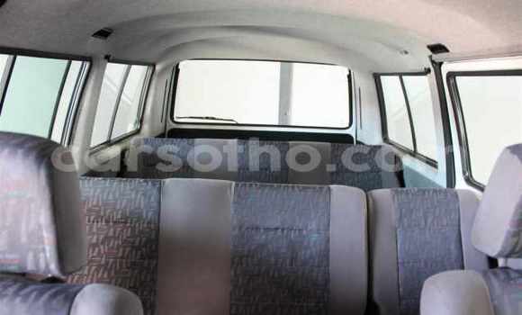 Buy Used Volkswagen Quantum White Car in Roma in Maseru Buy Used Volkswagen Quantum White Car in Roma in Maseru