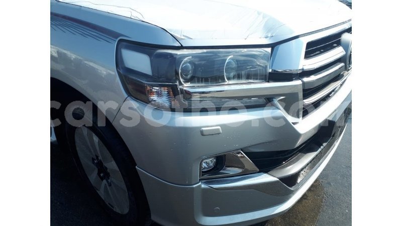 Big with watermark toyota land cruiser maseru import dubai 16175