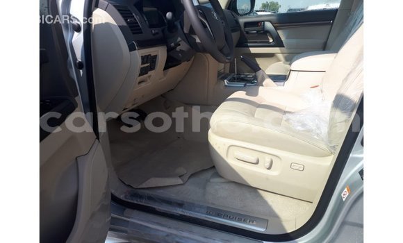 Sayi Imported Toyota Land Cruiser Other Mota in Import - Dubai a Maseru Sayi Imported Toyota Land Cruiser Other Mota in Import - Dubai a Maseru