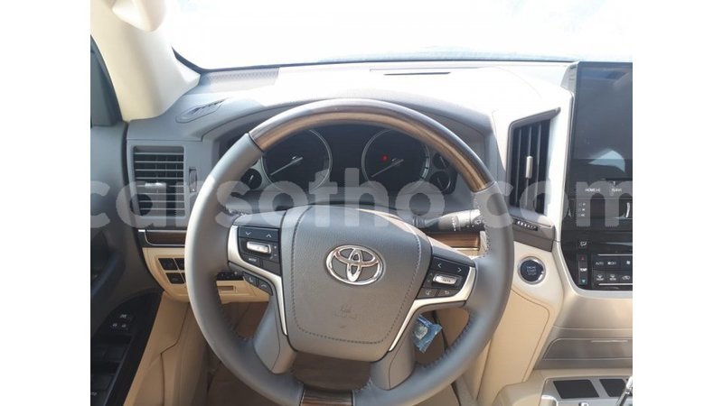 Big with watermark toyota land cruiser maseru import dubai 16175