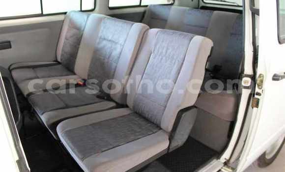 Buy Used Volkswagen Quantum White Car in Roma in Maseru Buy Used Volkswagen Quantum White Car in Roma in Maseru