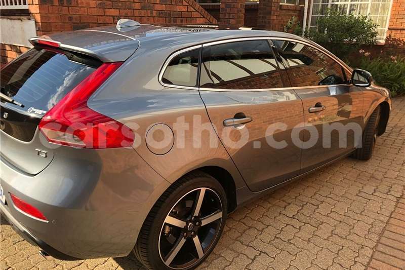Big with watermark volvo v40 t3 excel 2014 id 61421029 type main