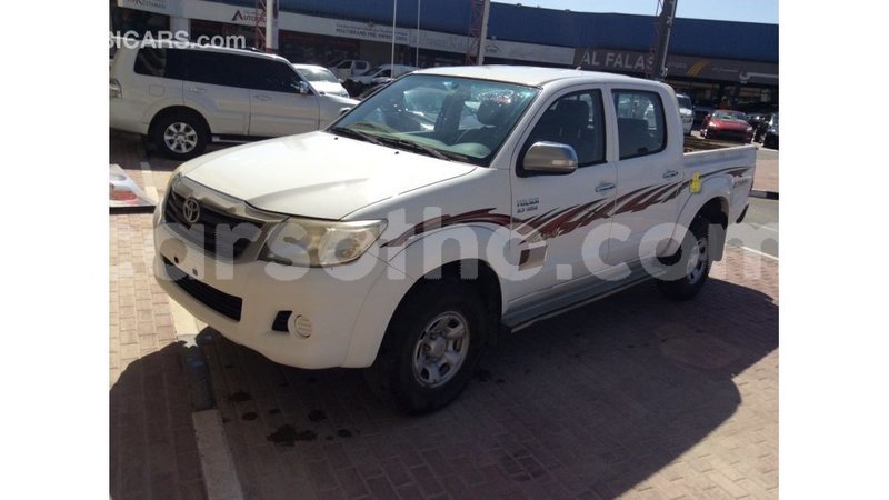 Big with watermark toyota hilux maseru import dubai 16180