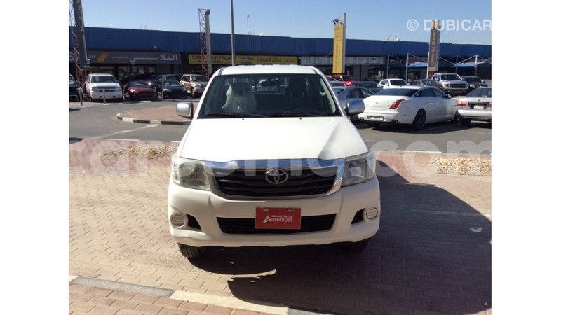 Big with watermark toyota hilux maseru import dubai 16182