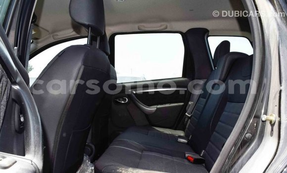 Sayi Imported Renault Duster Black Mota in Import - Dubai a Maseru Sayi Imported Renault Duster Black Mota in Import - Dubai a Maseru