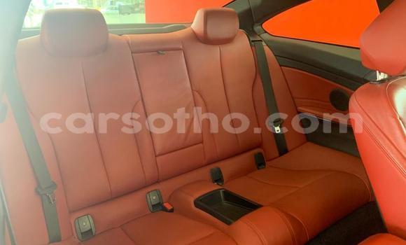 Sayi Na hannu BMW M4 White Mota in Maseru a Maseru Sayi Na hannu BMW M4 White Mota in Maseru a Maseru