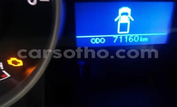 Sayi Na hannu Toyota Hilux White Mota in Maseru a Maseru Sayi Na hannu Toyota Hilux White Mota in Maseru a Maseru