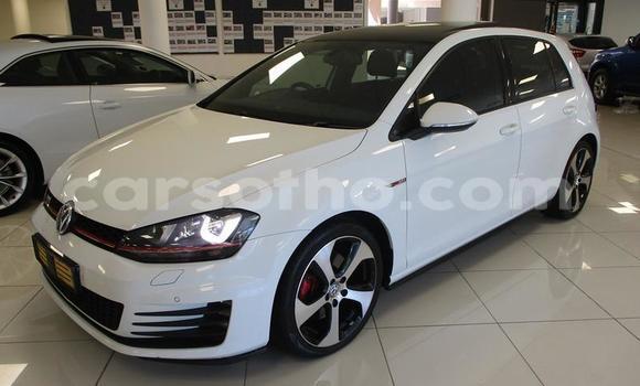 Sayi Na hannu Volkswagen Golf GTI White Mota in Maseru a Maseru Sayi Na hannu Volkswagen Golf GTI White Mota in Maseru a Maseru