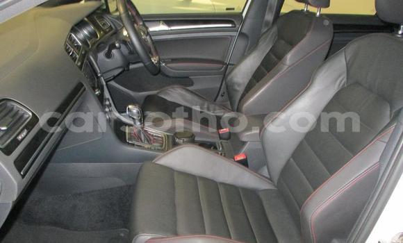 Sayi Na hannu Volkswagen Golf GTI White Mota in Maseru a Maseru Sayi Na hannu Volkswagen Golf GTI White Mota in Maseru a Maseru