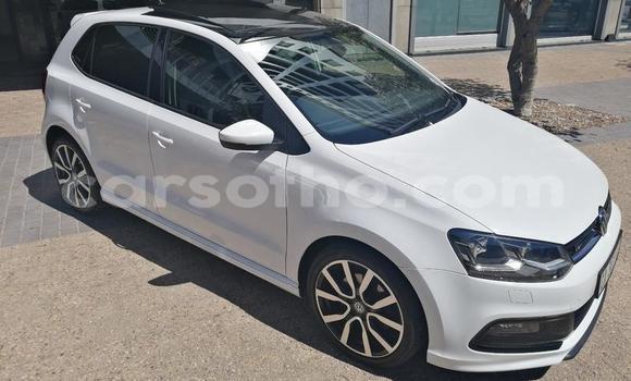 اشتري مستعمل Volkswagen Polo White سيارة في Maseru في Maseru اشتري مستعمل Volkswagen Polo White سيارة في Maseru في Maseru
