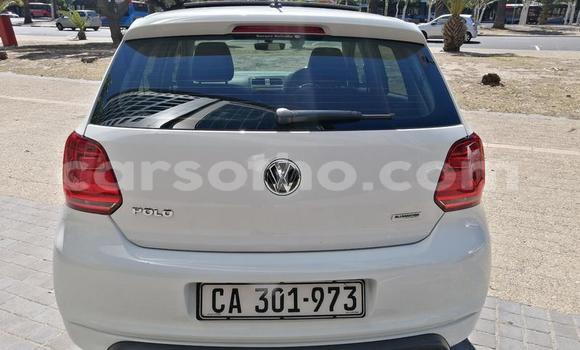 اشتري مستعمل Volkswagen Polo White سيارة في Maseru في Maseru اشتري مستعمل Volkswagen Polo White سيارة في Maseru في Maseru
