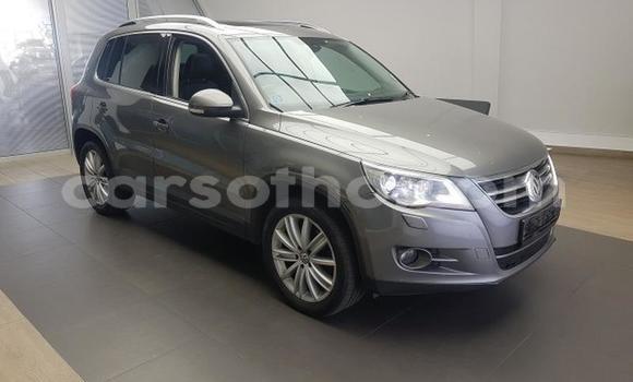 Sayi Na hannu Volkswagen Tiguan Silver Mota in Maseru a Maseru Sayi Na hannu Volkswagen Tiguan Silver Mota in Maseru a Maseru