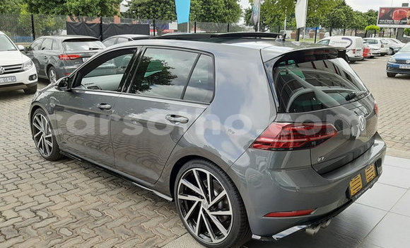 Acheter Occasion Voiture Volkswagen Golf R Beige à Butha Buthe, Butha-Buthe Acheter Occasion Voiture Volkswagen Golf R Beige à Butha Buthe, Butha-Buthe