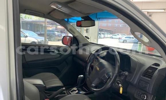 Acheter Occasion Voiture Chevrolet TrailBlazer Gris à Maseru, Maseru Acheter Occasion Voiture Chevrolet TrailBlazer Gris à Maseru, Maseru