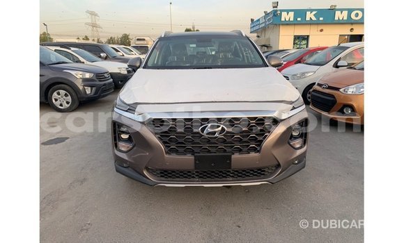 Sayi Imported Hyundai Santa Fe Brown Mota in Import - Dubai a Maseru Sayi Imported Hyundai Santa Fe Brown Mota in Import - Dubai a Maseru