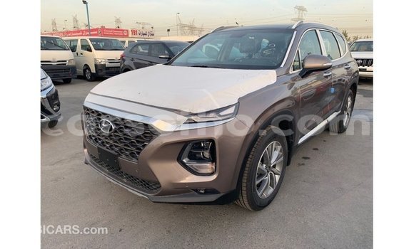 Sayi Imported Hyundai Santa Fe Brown Mota in Import - Dubai a Maseru Sayi Imported Hyundai Santa Fe Brown Mota in Import - Dubai a Maseru