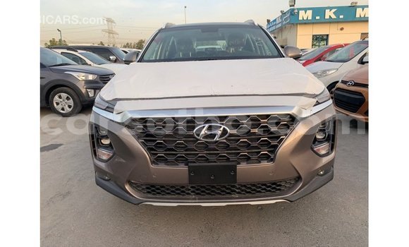 Sayi Imported Hyundai Santa Fe Brown Mota in Import - Dubai a Maseru Sayi Imported Hyundai Santa Fe Brown Mota in Import - Dubai a Maseru