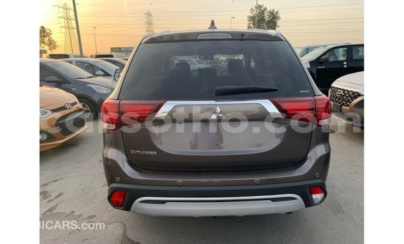 Sayi Imported Mitsubishi Outlander Brown Mota in Import - Dubai a Maseru Sayi Imported Mitsubishi Outlander Brown Mota in Import - Dubai a Maseru