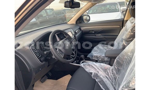 Sayi Imported Mitsubishi Outlander Brown Mota in Import - Dubai a Maseru Sayi Imported Mitsubishi Outlander Brown Mota in Import - Dubai a Maseru